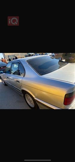 بی ئێم دەبڵیو سیریەس 5